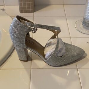 IDIFU Glittering Silver Heels
